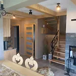 Melania Chalet *